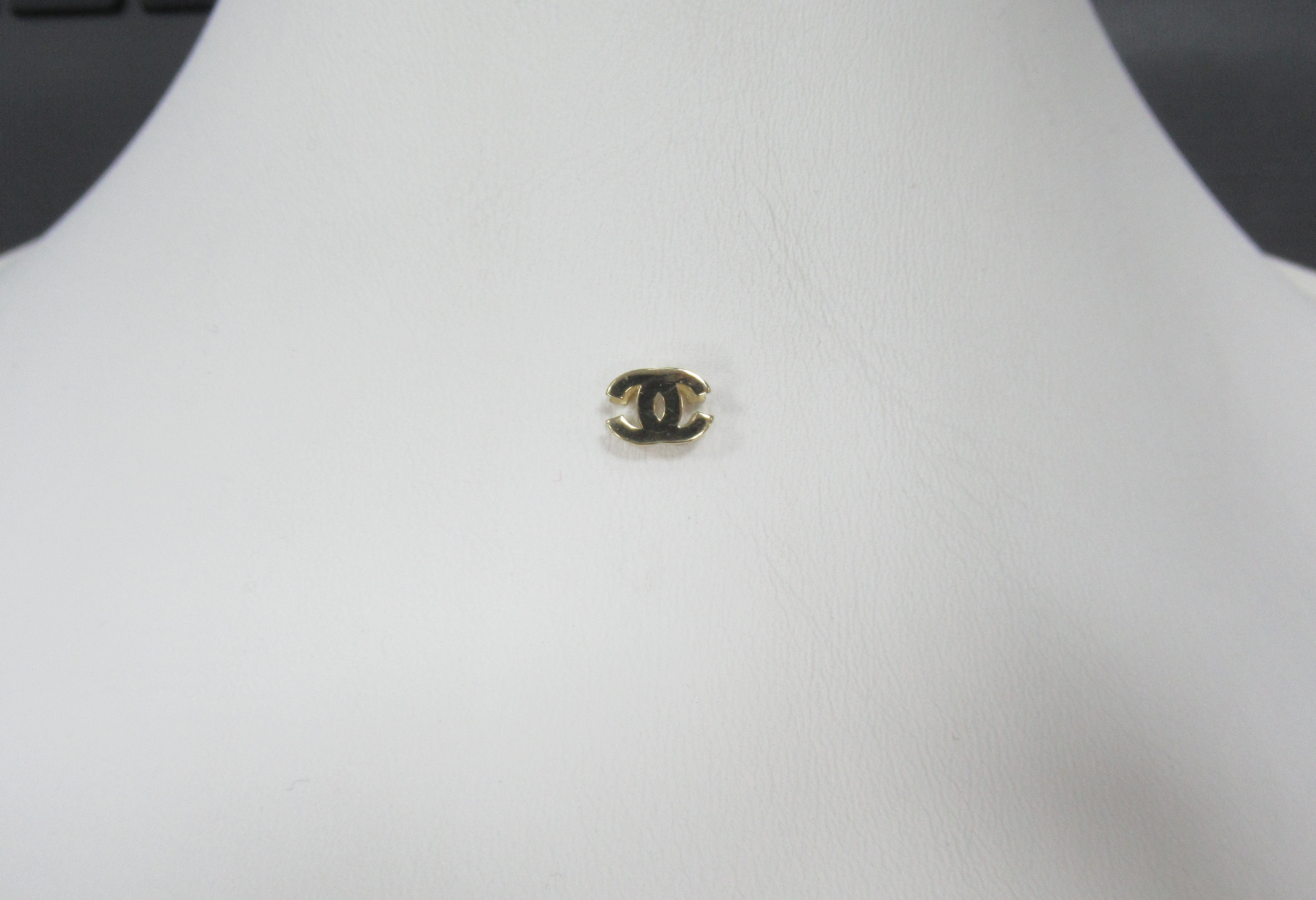 Подвеска из желтого золота